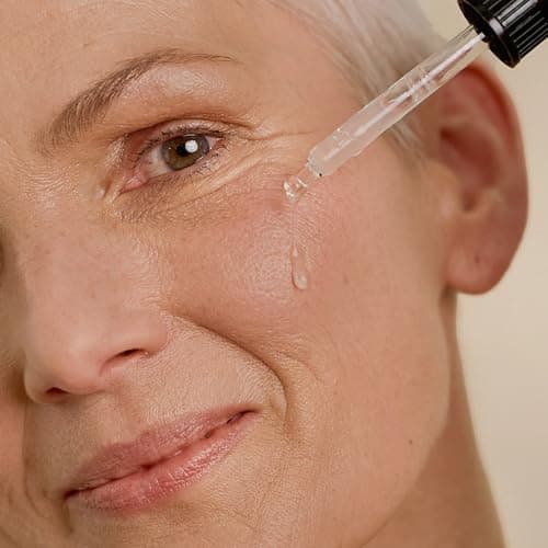 Hochdosiertes JUNGLÜCK Vitamin C Serum für strahlendes Gesicht - Anti Aging Serum gegen Pigmentflecken, Rötungen und Au
