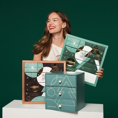 M. Asam Adventskalender 2025 - Make-up Adventskalender für Beauty-Liebhaber im Wert von 225 €, 24 Beauty-Überraschungen,