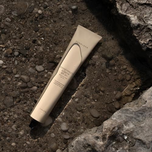 JUNGLÜCK Sonnenfluid Gesicht SPF 50+ - Vegan | Leichte Gesichtslotion ohne Weißeleffekt | Breitspektrum UV-Schutz LSF 50