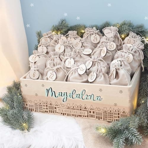 Personalisierte Adventskiste - Kinder Adventskalender aus Holz mit Namen - Weihnachtskalender für Kinder - hellomini (Re