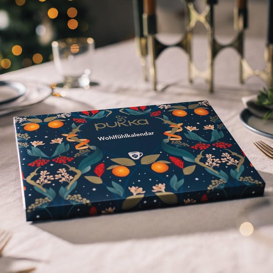 Pukka Bio Tee Geschenkset Wohlfühlkalender 2025 12 Tee Varianten EU Organic Soil Association